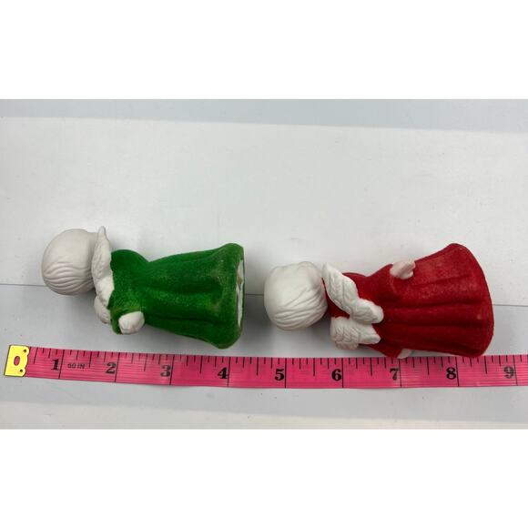 Vintage Set Flocked Kissing Angels Green Red Ceramic Holiday Christmas Figurines - Picture 2 of 7